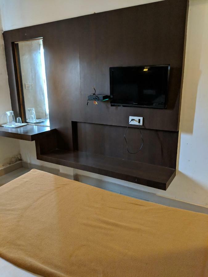 Hotel Aashraya Mysore Exterior foto