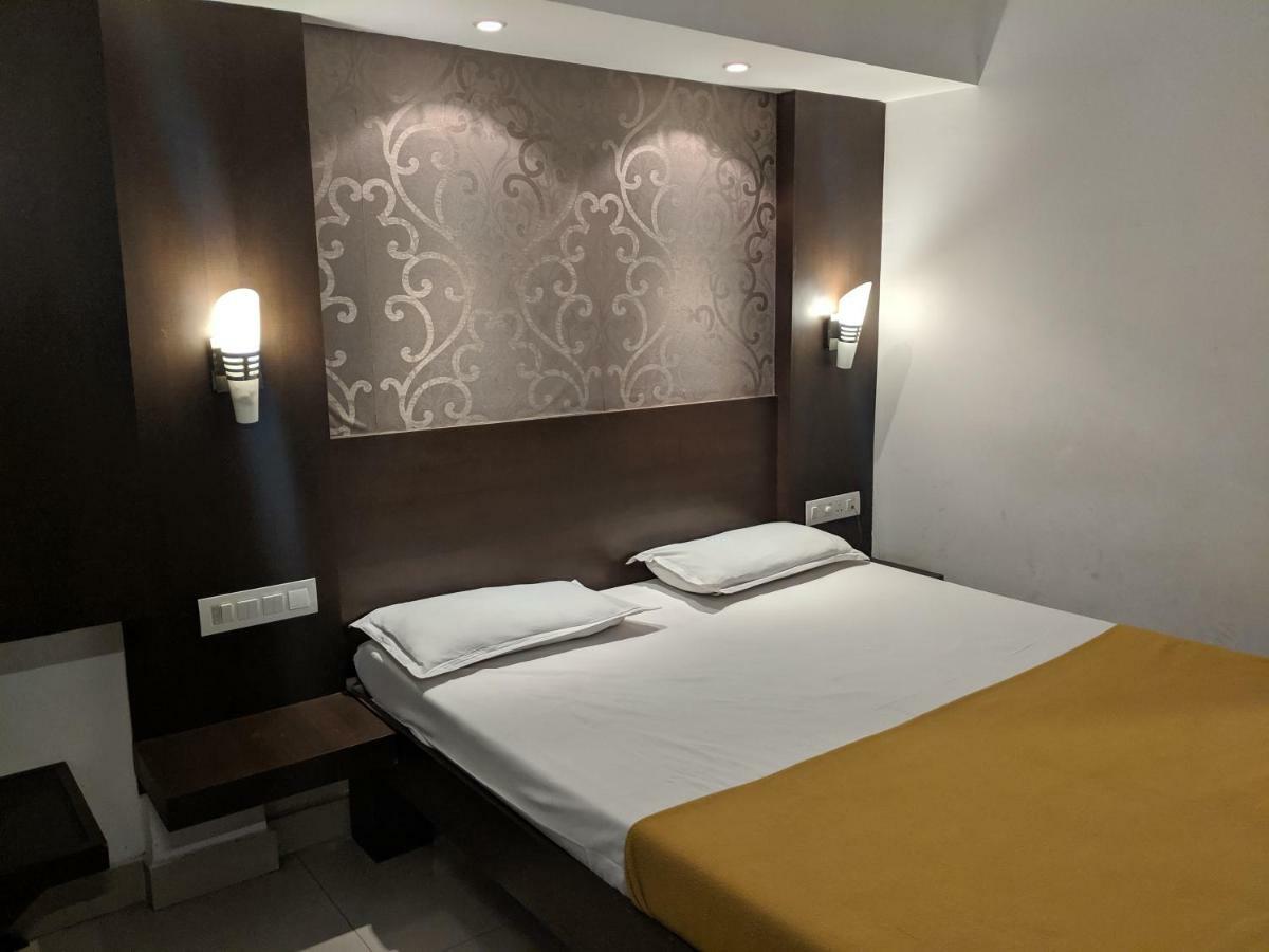Hotel Aashraya Mysore Exterior foto