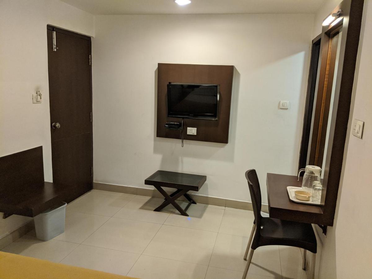 Hotel Aashraya Mysore Exterior foto